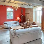 Beautiful In * Castelnau-sur-Gupie