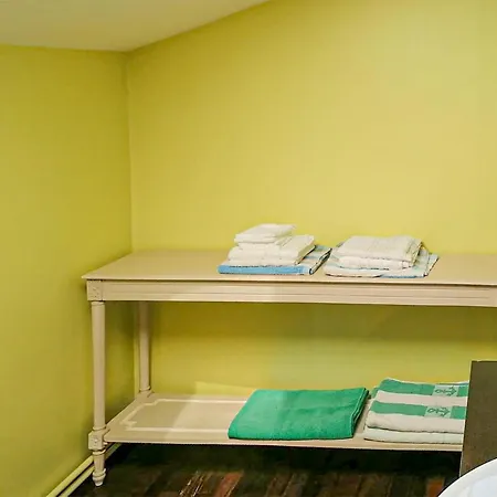 Cozy Home In Castelnau-Sur-Gupie בית נופש *
