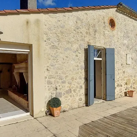 בית נופש Cozy Home In Castelnau-Sur-Gupie Castelnau-sur-Gupie
